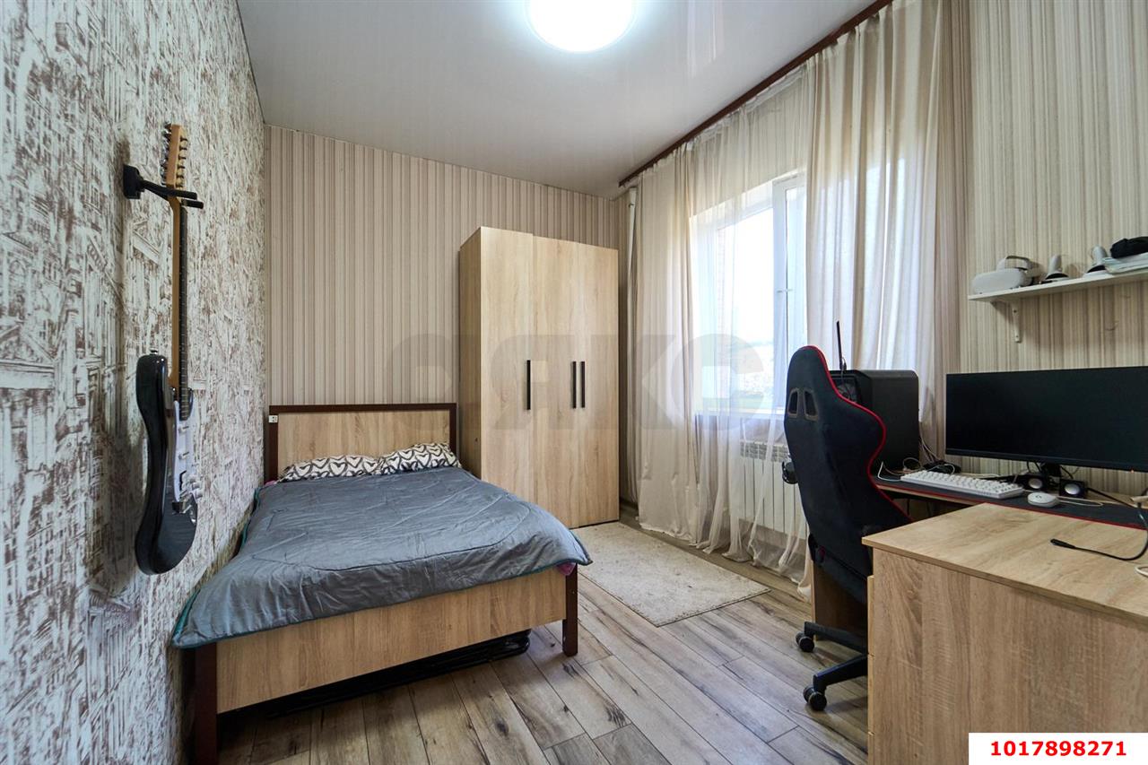 Фото №9: Дом 106&nbsp;м² + 4&nbsp;сот., 1&nbsp;эт. - Индустриальный, Прикубанский внутригородской округ, мкр. Дивный, б-р Голубой, 45