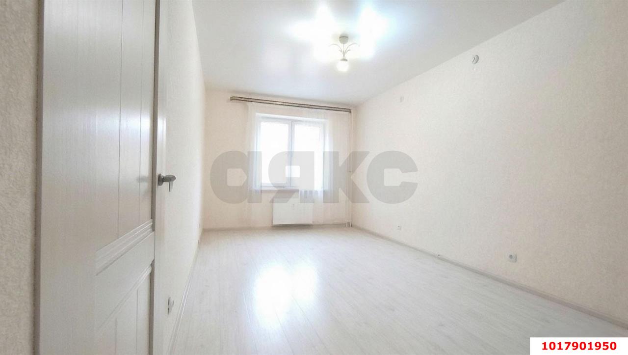 Фото №4: 1-комнатная квартира 40&nbsp;м², 7/16&nbsp;эт. - Краснодар, Прикубанский внутригородской округ, Восточный, мкр. жилой комплекс Квартал № 6, ул. имени Героя Советского Союза Якова Кобзаря, 1