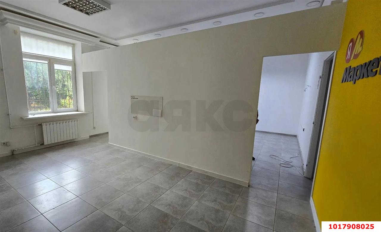 Фото №10: Торговое помещение 63&nbsp;м², 1/14&nbsp;эт. - Краснодар, Карасунский внутригородской округ, мкр. Комсомольский, ул. Сормовская, 181