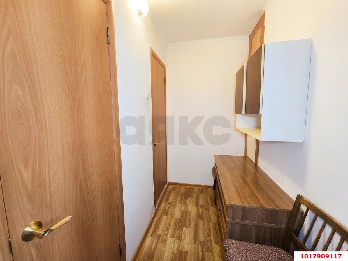 Фото №11: 2-комнатная квартира 90&nbsp;м², 7/10&nbsp;эт. - Краснодар, Западный внутригородской округ, мкр. Юбилейный, пр-кт Чекистов, 28