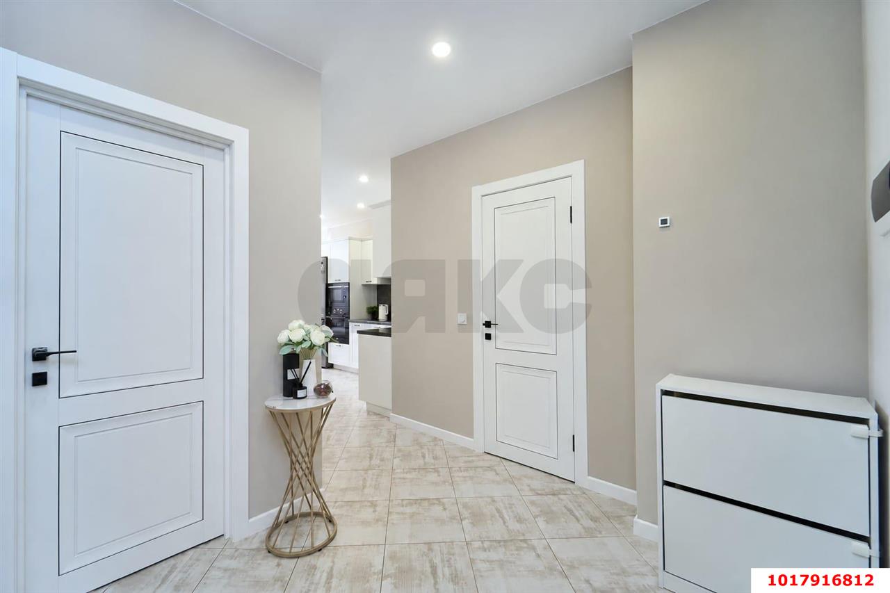 Фото №8: 2-комнатная квартира 53&nbsp;м², 16/17&nbsp;эт. - Краснодар, Прикубанский внутригородской округ, Россинского, мкр. жилой комплекс Альпы, ул. Командорская, 6к1