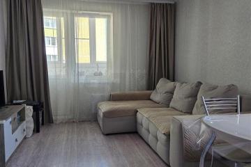 Фото №1: 2-комнатная квартира 47 м², 12/16 эт. - Краснодар, мкр. Почтовый, ул. имени Валерия Гассия, 20