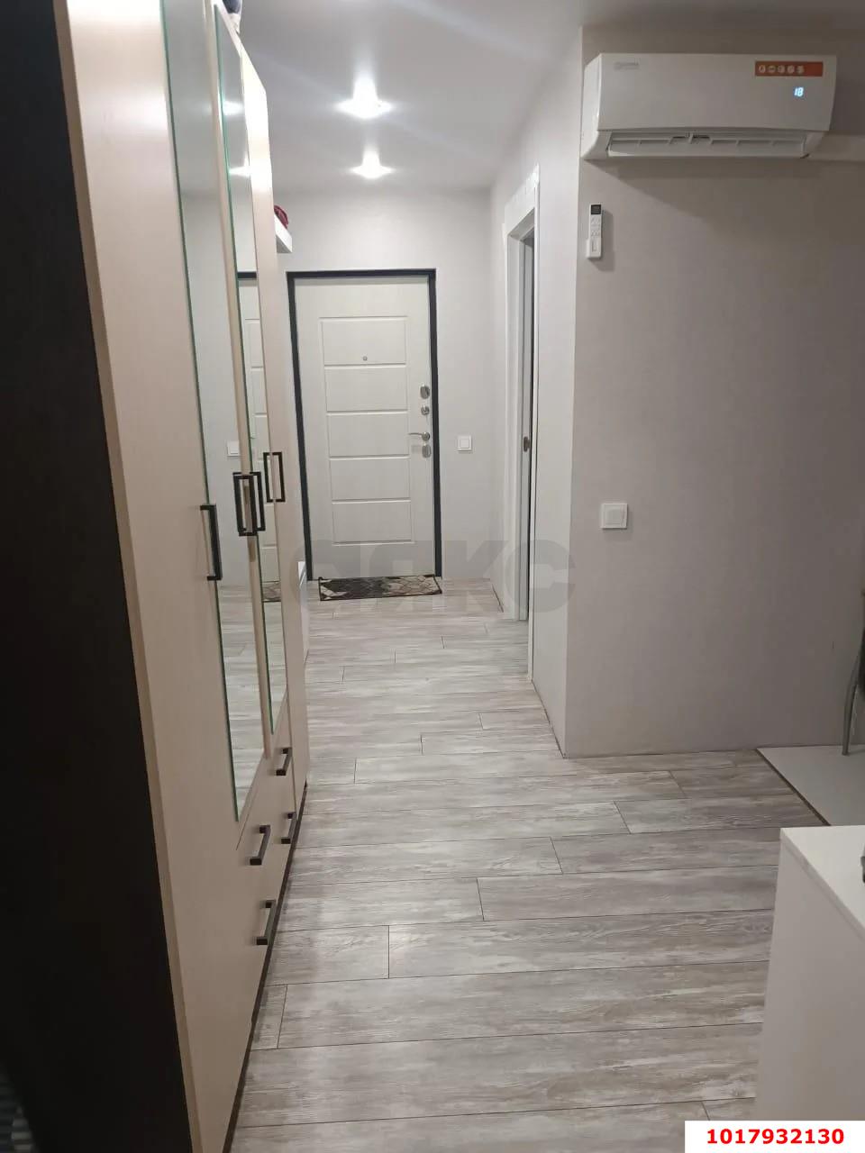 Фото №3: 3-комнатная квартира 61&nbsp;м², 1/9&nbsp;эт. - Краснодар, Карасунский внутригородской округ, мкр. Камвольно-суконный Комбинат, ул. Симферопольская, 3