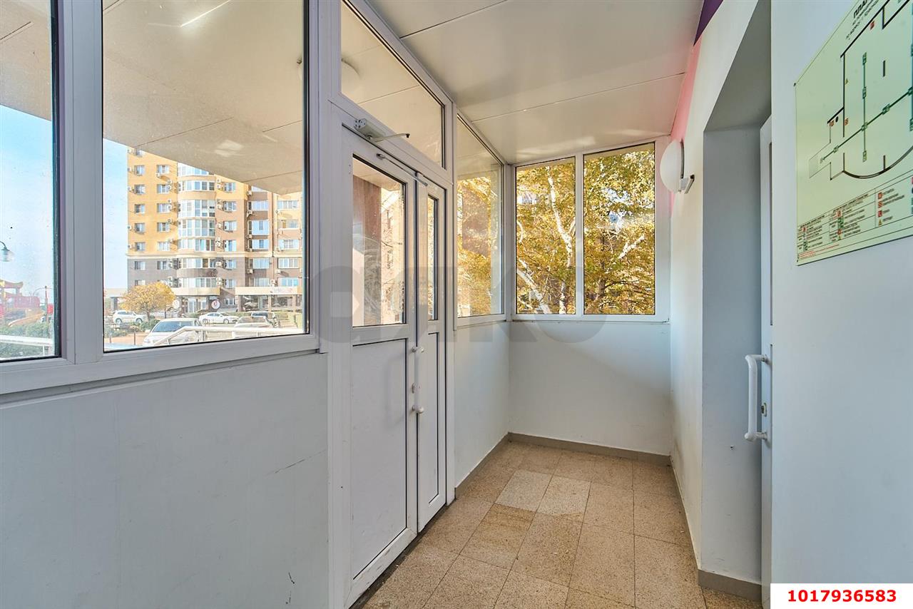 Фото №8: Торговое помещение 90&nbsp;м², 1/24&nbsp;эт. - Краснодар, Кожзавод, ЖК Европейский, мкр. Западный внутригородской округ, ул. Кожевенная, 26
