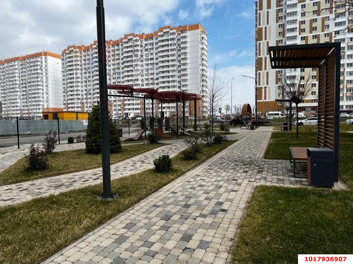 Фото №2: 2-комнатная квартира 61&nbsp;м², 3/18&nbsp;эт. - Краснодар, Прикубанский внутригородской округ, ЖК Бауинвест, мкр. ЖК Парк у Дома, ул. Героя Владислава Посадского, 17