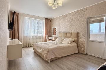 Фото №1: 1-комнатная квартира 42 м², 10/18 эт. - Краснодар, мкр. Горхутор, ул. Агрономическая, 2/5лит2