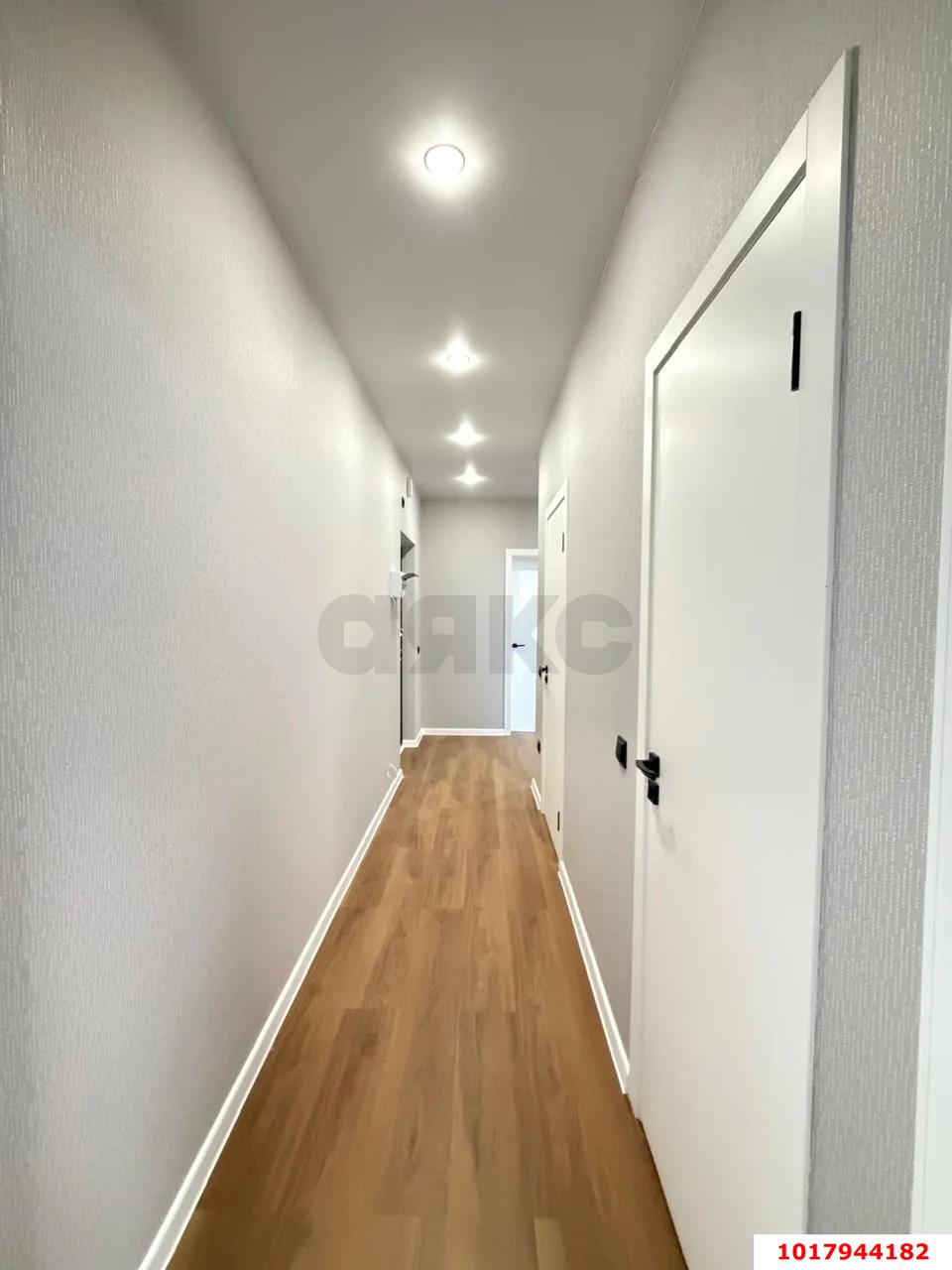 Фото №8: 2-комнатная квартира 65&nbsp;м², 3/12&nbsp;эт. - Краснодар, Прикубанский внутригородской округ, имени Петра Метальникова, мкр. ЖК Лучший, ул. Ростовское шоссе, 30/6к1