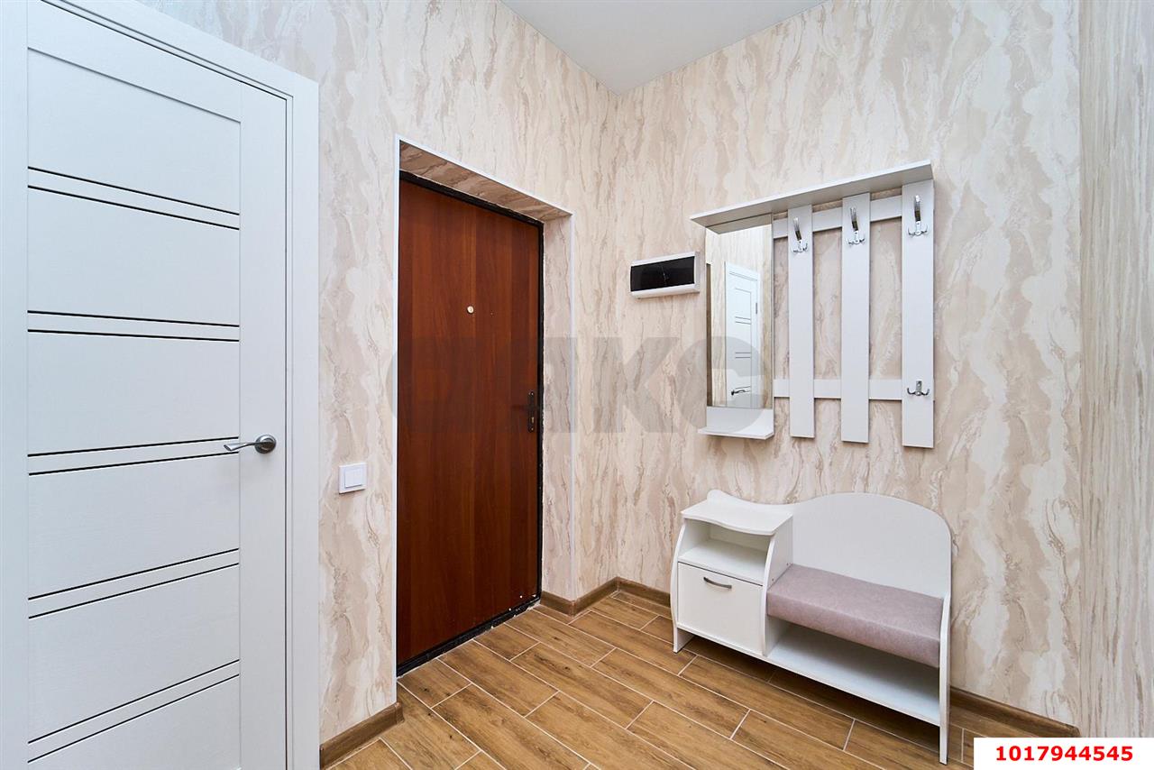 Фото №10: 2-комнатная квартира 30&nbsp;м², 20/22&nbsp;эт. - Краснодар, Прикубанский внутригородской округ, мкр. ЖК Красная Площадь, ул. Конгрессная, 19/3