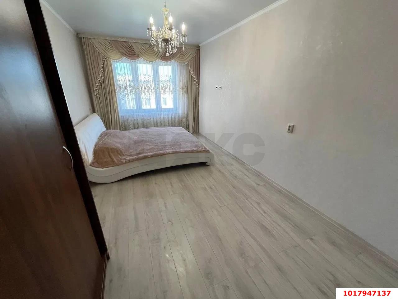 Фото №5: 2-комнатная квартира 64&nbsp;м², 5/16&nbsp;эт. - Краснодар, Прикубанский внутригородской округ, мкр. ЖК Красная Площадь, ул. Конгрессная, 19/1к2