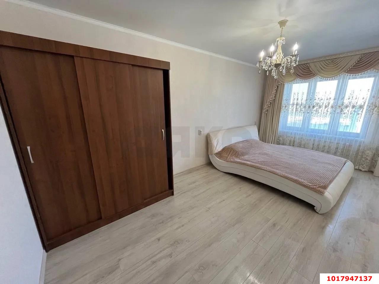 Фото №4: 2-комнатная квартира 64&nbsp;м², 5/16&nbsp;эт. - Краснодар, Прикубанский внутригородской округ, мкр. ЖК Красная Площадь, ул. Конгрессная, 19/1к2