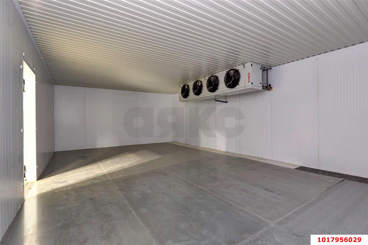 Фото №7: Производственное помещение 2600&nbsp;м², 1/1&nbsp;эт. - Кореновск, мкр. 2-й квартал, ул. Бувальцева, 89