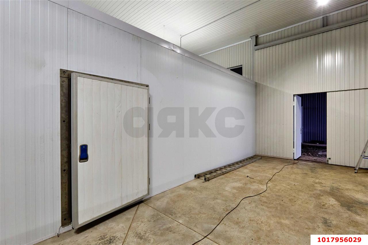 Фото №9: Производственное помещение 2600&nbsp;м², 1/1&nbsp;эт. - Кореновск, мкр. 2-й квартал, ул. Бувальцева, 89