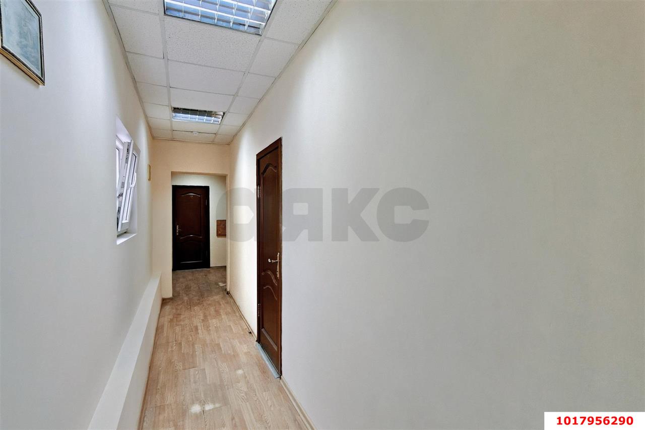 Фото №8: Коммерция 375&nbsp;м², 2/2&nbsp;эт. - Краснодар, Карасунский внутригородской округ, мкр. Хлопчато-бумажный Комбинат, ул. Сормовская, 7