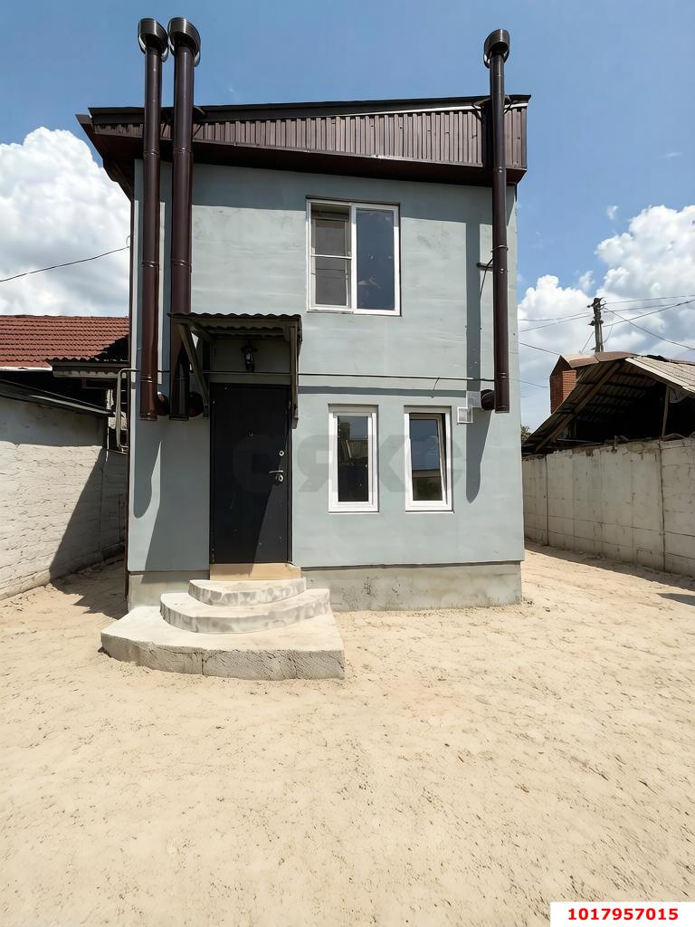 Фото №12: Дом 80&nbsp;м² + 1&nbsp;сот., 2&nbsp;эт. - Краснодар, Центральный внутригородской округ, мкр. Покровка, ул. Садовая