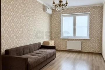 Фото №1: 2-комнатная квартира 58 м², 11/13 эт. - Краснодар, мкр. Светлоград, ул. Красных Партизан, 1/4к4