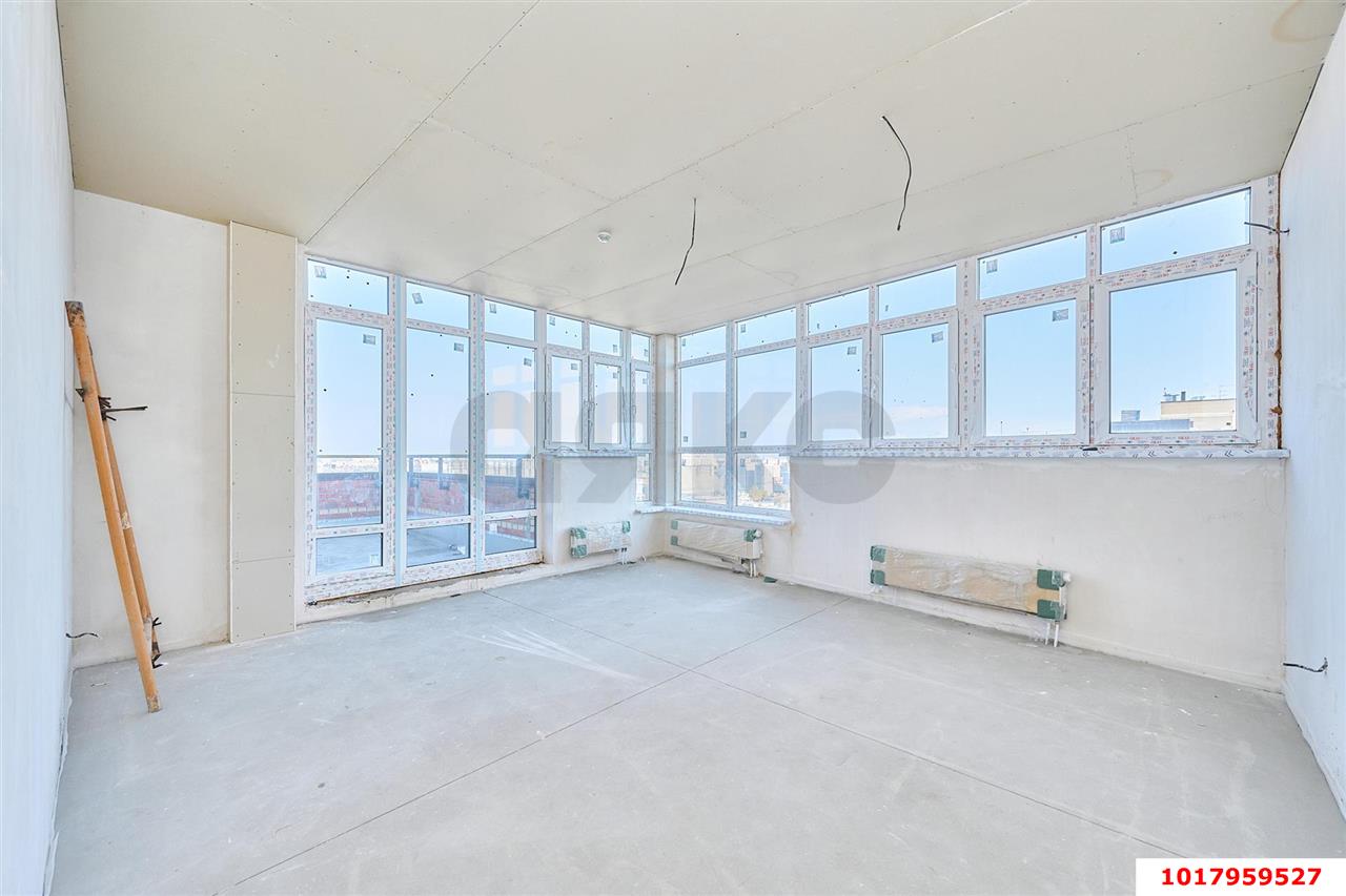 Фото №4: Пентхаус 200&nbsp;м², 25/25&nbsp;эт. - Краснодар, Карасунский внутригородской округ, Хлопчато-бумажный Комбинат, мкр. жилой комплекс Галактика, ул. Уральская, 71к2