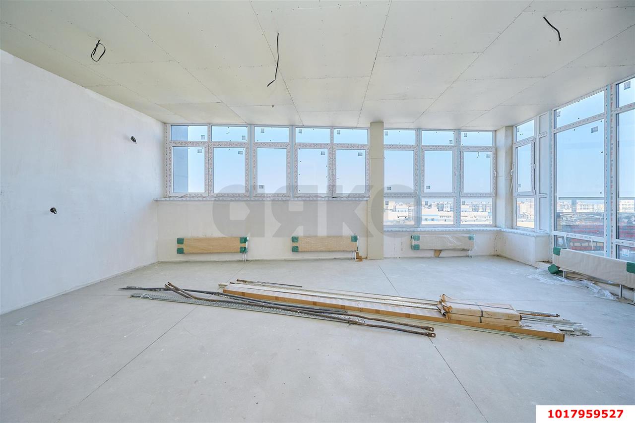 Фото №8: Пентхаус 200&nbsp;м², 25/25&nbsp;эт. - Краснодар, Карасунский внутригородской округ, Хлопчато-бумажный Комбинат, мкр. жилой комплекс Галактика, ул. Уральская, 71к2