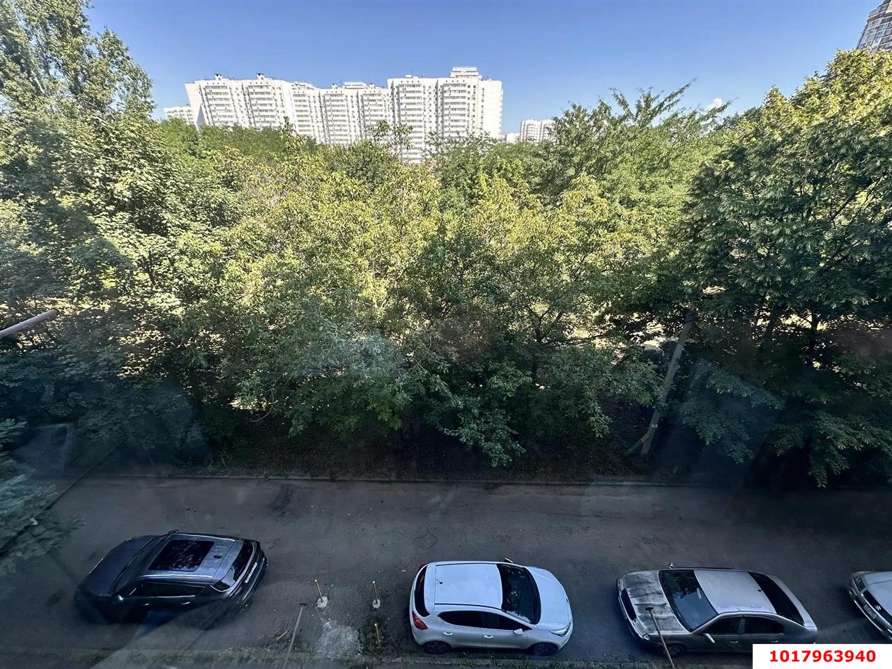 Фото №13: 3-комнатная квартира 74&nbsp;м², 4/9&nbsp;эт. - Краснодар, Прикубанский внутригородской округ, мкр. Завод Измерительных Приборов, ул. имени 40-летия Победы, 37/2