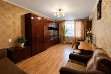 Фото №1: 3-комнатная квартира 66 м², 4/9 эт. - Краснодар, мкр. Завод Измерительных Приборов, ул. имени 40-летия Победы, 37/2