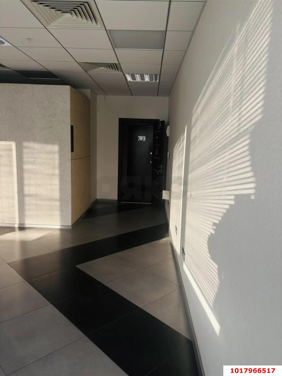 Фото №3: Офисное помещение 58&nbsp;м², 14/24&nbsp;эт. - Краснодар, Западный внутригородской округ, мкр. Фестивальный, ул. Монтажников, 1/4