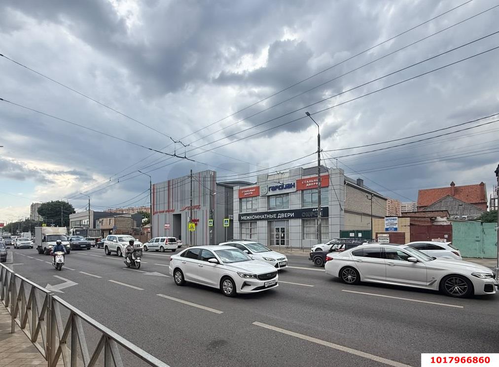 Фото №3: Отдельное здание 645&nbsp;м², 1/2&nbsp;эт. - Краснодар, Западный внутригородской округ, мкр. Кожзавод, ул. имени Тургенева, 29
