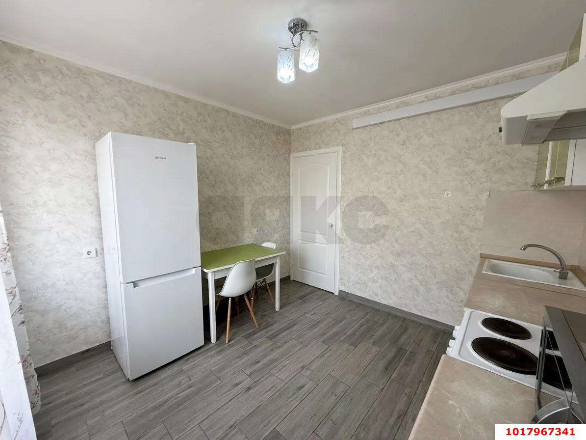 Фото №6: 1-комнатная квартира 38&nbsp;м², 8/16&nbsp;эт. - Краснодар, Прикубанский внутригородской округ, мкр. Восточно-Кругликовский, ул. Черкасская, 137