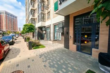 Фото №1: 2-комнатная квартира 65 м², 3/16 эт. - Краснодар, мкр. жилой комплекс Зелёный театр, ул. Западный Обход, 39/1к6
