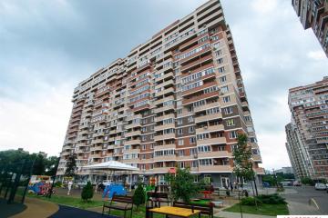 Фото №1: 1-комнатная квартира 38 м², 18/18 эт. - Краснодар, мкр. жилой комплекс Ясный, ул. Гидростроителей, 62к3