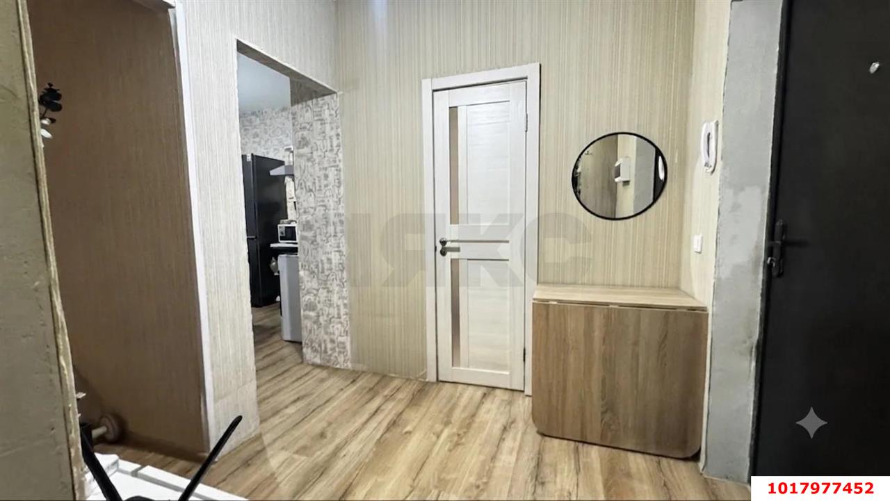 Фото №3: 1-комнатная квартира 40&nbsp;м², 2/9&nbsp;эт. - Краснодар, Прикубанский внутригородской округ, Россинского, мкр. жилой комплекс Инсити, ул. Командорская, 5/2
