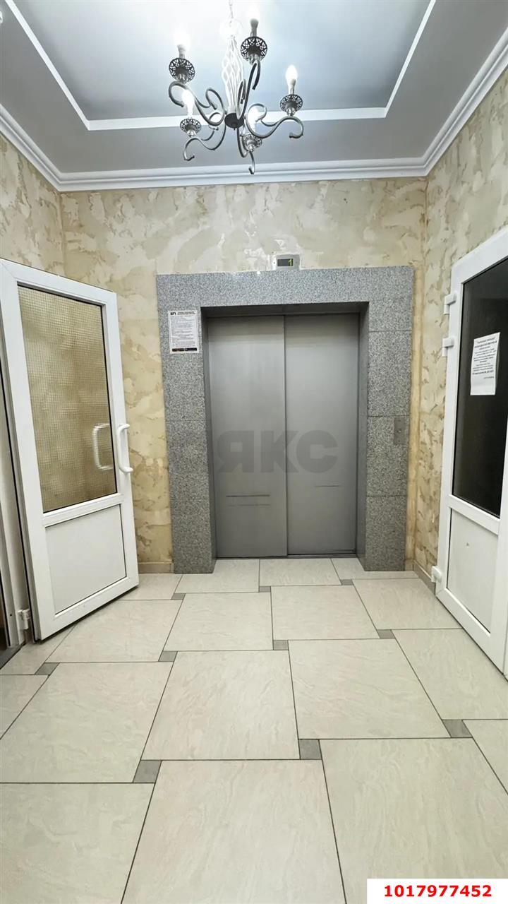 Фото №1: 1-комнатная квартира 40&nbsp;м², 2/9&nbsp;эт. - Краснодар, Прикубанский внутригородской округ, Россинского, мкр. жилой комплекс Инсити, ул. Командорская, 5/2