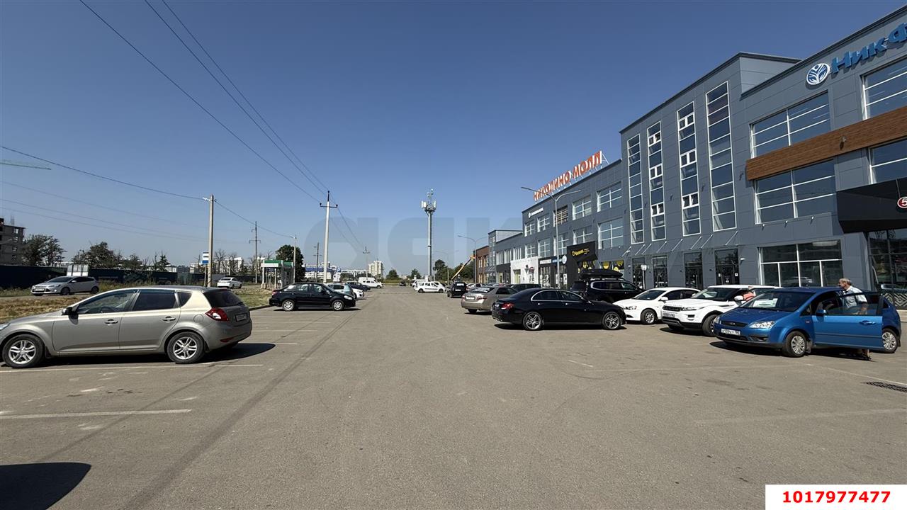 Фото №3: Торговое помещение 1100&nbsp;м², 1/3&nbsp;эт. - Краснодар, Прикубанский внутригородской округ, мкр. КП Николино Парк, ул. Сталинградская, 1
