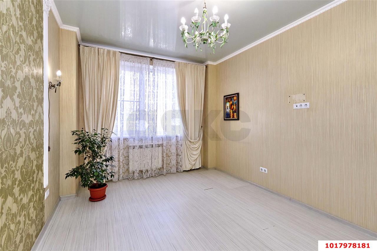 Фото №6: 3-комнатная квартира 99&nbsp;м², 8/15&nbsp;эт. - Краснодар, Прикубанский внутригородской округ, Солнечный, мкр. Фестивальный, ул. Яна Полуяна, 43
