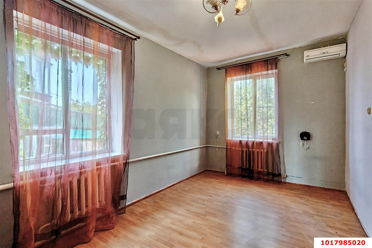 Фото №18: Дом 270&nbsp;м² + 8&nbsp;сот., 2&nbsp;эт. - Краснодар, Прикубанский внутригородской округ, Калинино, мкр. Завод Радиоизмерительных Приборов, ул. Есаульская, 60