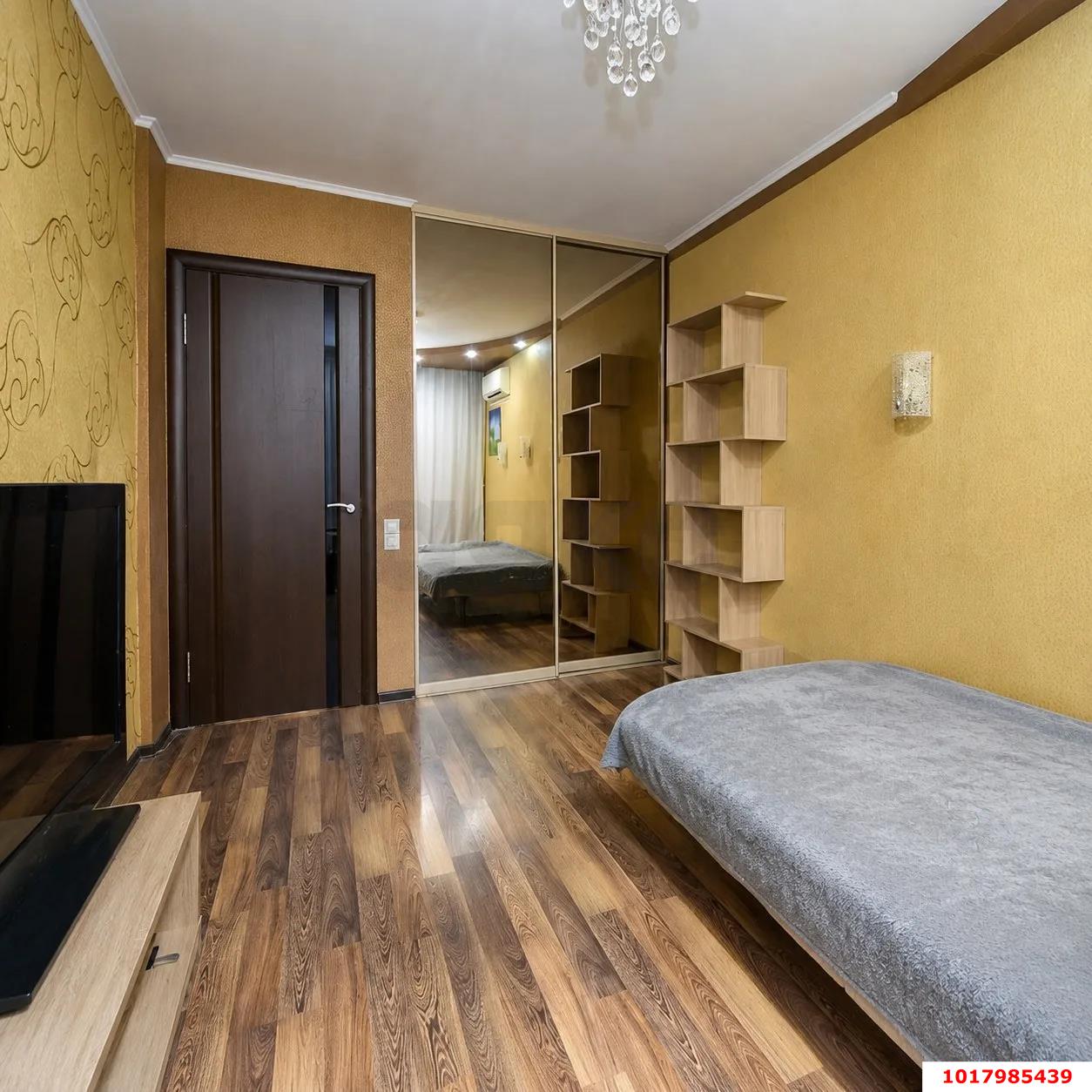 Фото №2: 2-комнатная квартира 50&nbsp;м², 4/5&nbsp;эт. - Краснодар, мкр. Западный внутригородской округ, ул. Красная, 159
