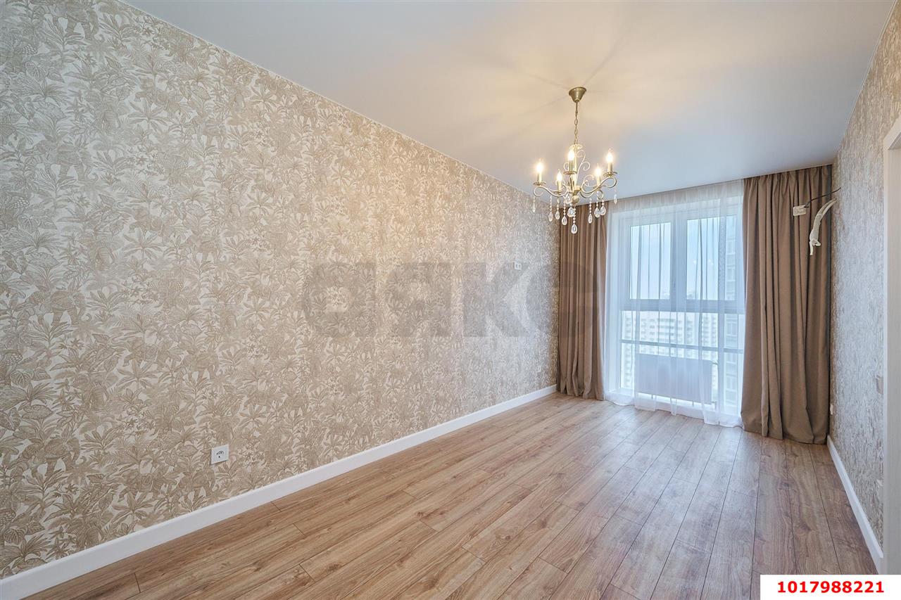 Фото №10: 2-комнатная квартира 60&nbsp;м², 17/23&nbsp;эт. - Краснодар, Прикубанский внутригородской округ, ЖК Кубанский, мкр. Завод Измерительных Приборов, ул. Зиповская, 38