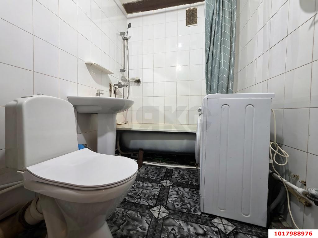 Фото №3: 1-комнатная квартира 45&nbsp;м², 4/6&nbsp;эт. - Краснодар, Прикубанский внутригородской округ, Школьный, Круглик, мкр. Табачная Фабрика, ул. Академика Пустовойта, 10