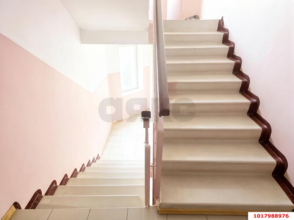 Фото №7: 1-комнатная квартира 45&nbsp;м², 4/6&nbsp;эт. - Краснодар, Прикубанский внутригородской округ, Школьный, Круглик, мкр. Табачная Фабрика, ул. Академика Пустовойта, 10