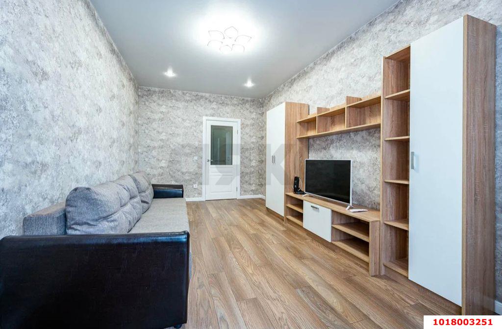 Фото №3: 1-комнатная квартира 47&nbsp;м², 13/18&nbsp;эт. - Краснодар, Карасунский внутригородской округ, Хлопчато-бумажный Комбинат, мкр. жилой комплекс Элегант, ул. Старокубанская, 137к2