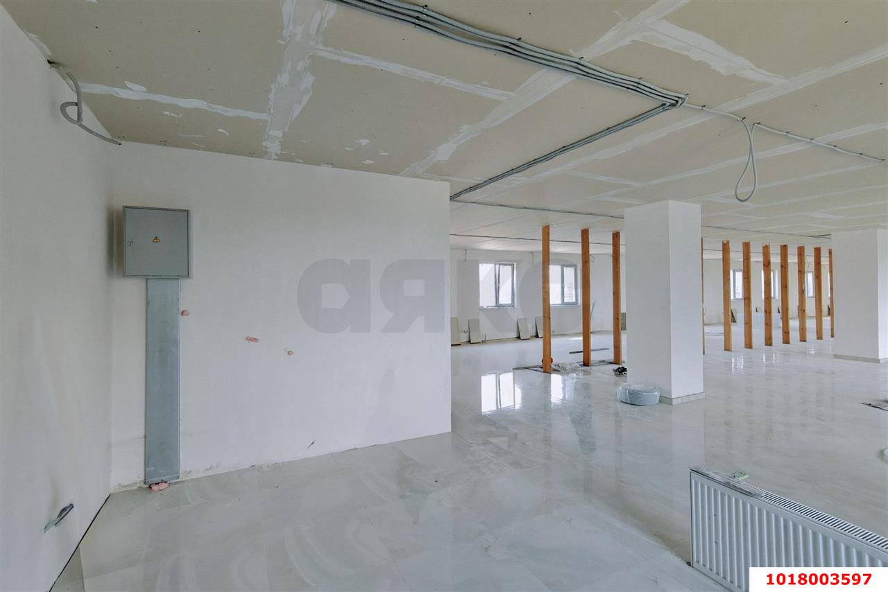Фото №18: Офисное помещение 300&nbsp;м², 4/4&nbsp;эт. - Яблоновский, ул. Гагарина, 162