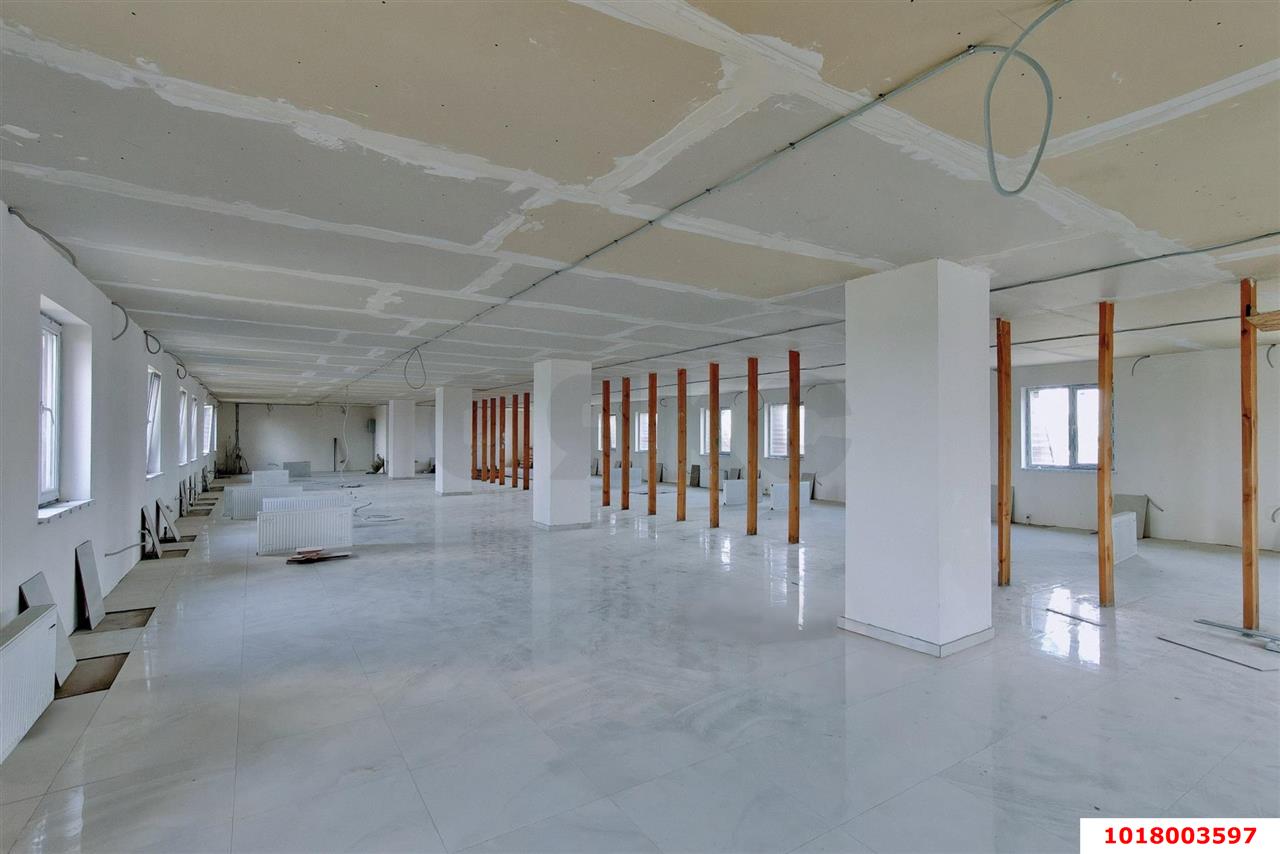 Фото №7: Офисное помещение 300&nbsp;м², 4/4&nbsp;эт. - Яблоновский, ул. Гагарина, 162