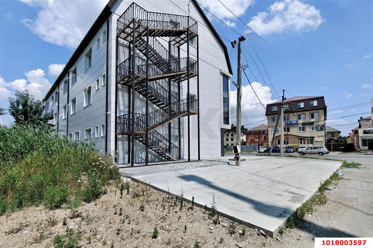 Фото №23: Офисное помещение 300&nbsp;м², 4/4&nbsp;эт. - Яблоновский, ул. Гагарина, 162
