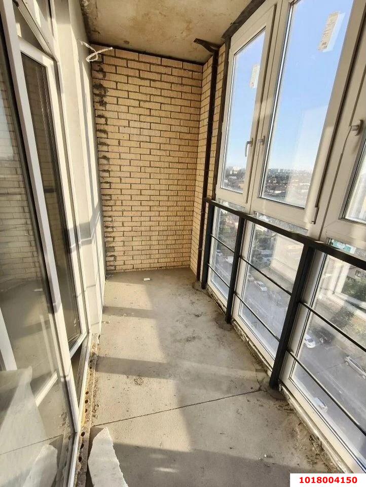 Фото №6: 2-комнатная квартира 59&nbsp;м², 10/18&nbsp;эт. - Знаменский, Карасунский внутригородской округ, мкр. Родные Просторы, ул. Природная, 10Бк2