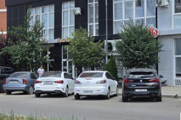 Фото №1: Торговое помещение 113 м², 1/2 эт. - Краснодар, мкр. жилой комплекс Самолёт, ул. Западный Обход, 39/2с4