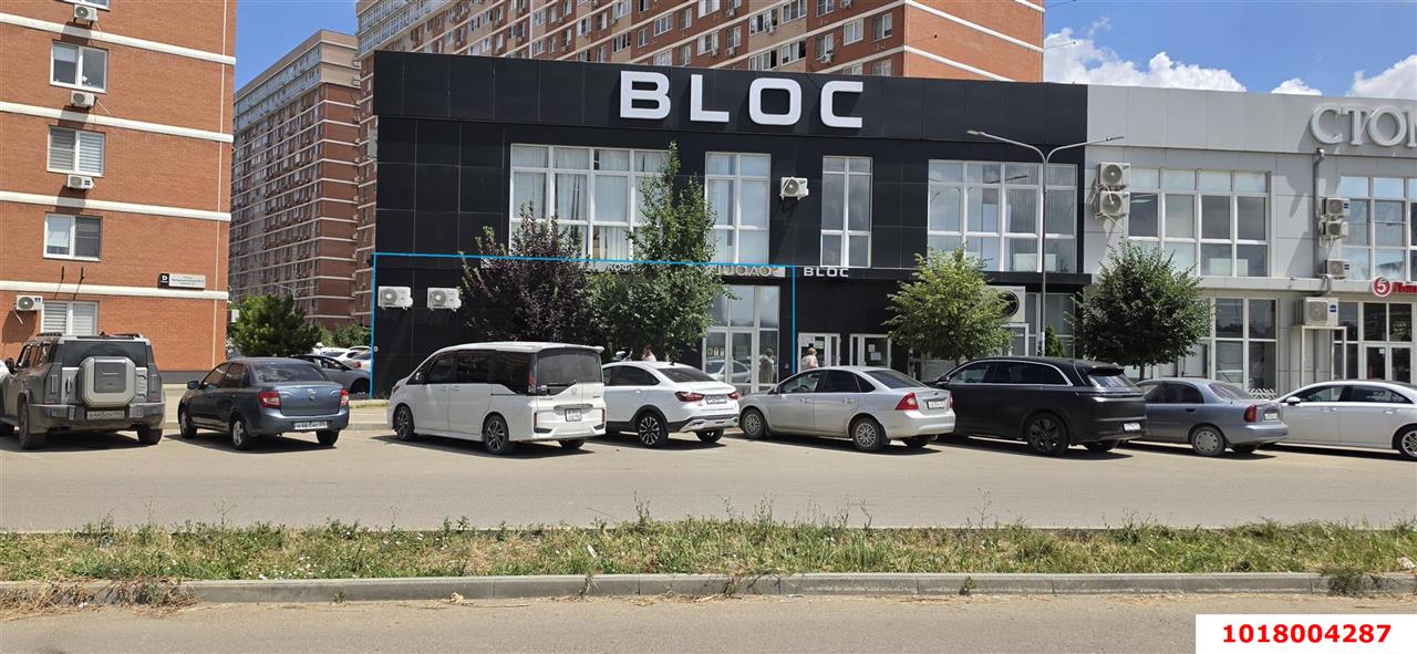 Фото №4: Торговое помещение 113&nbsp;м², 1/2&nbsp;эт. - Краснодар, Прикубанский внутригородской округ, мкр. жилой комплекс Самолёт, ул. Западный Обход, 39/2с4