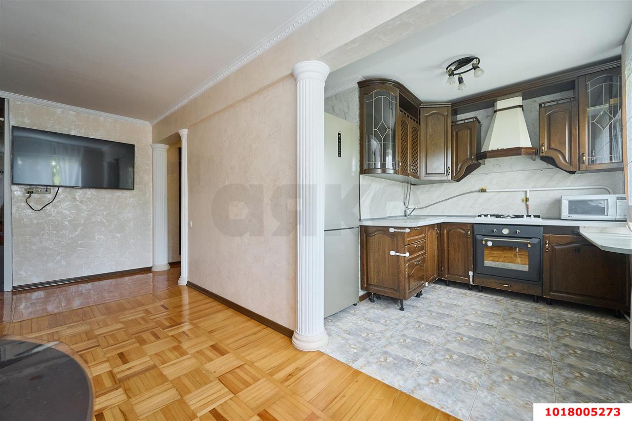 Фото №2: 3-комнатная квартира 62&nbsp;м², 5/5&nbsp;эт. - Краснодар, Прикубанский внутригородской округ, мкр. Фестивальный, ул. Гагарина, 79