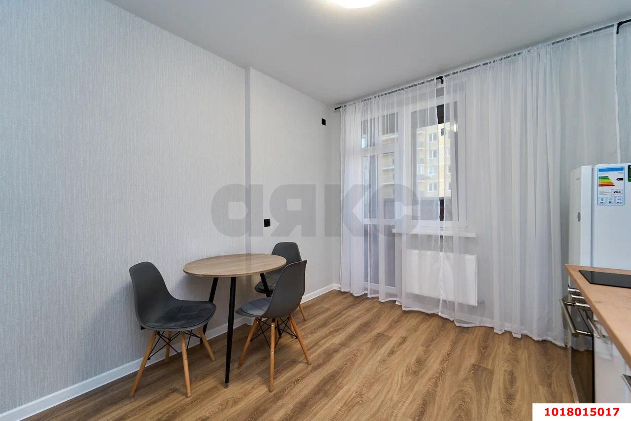 Фото №6: 1-комнатная квартира 38&nbsp;м², 3/16&nbsp;эт. - Краснодар, Прикубанский внутригородской округ, мкр. жилой комплекс Ракурс, ул. имени Героя Ростовского, 8к6