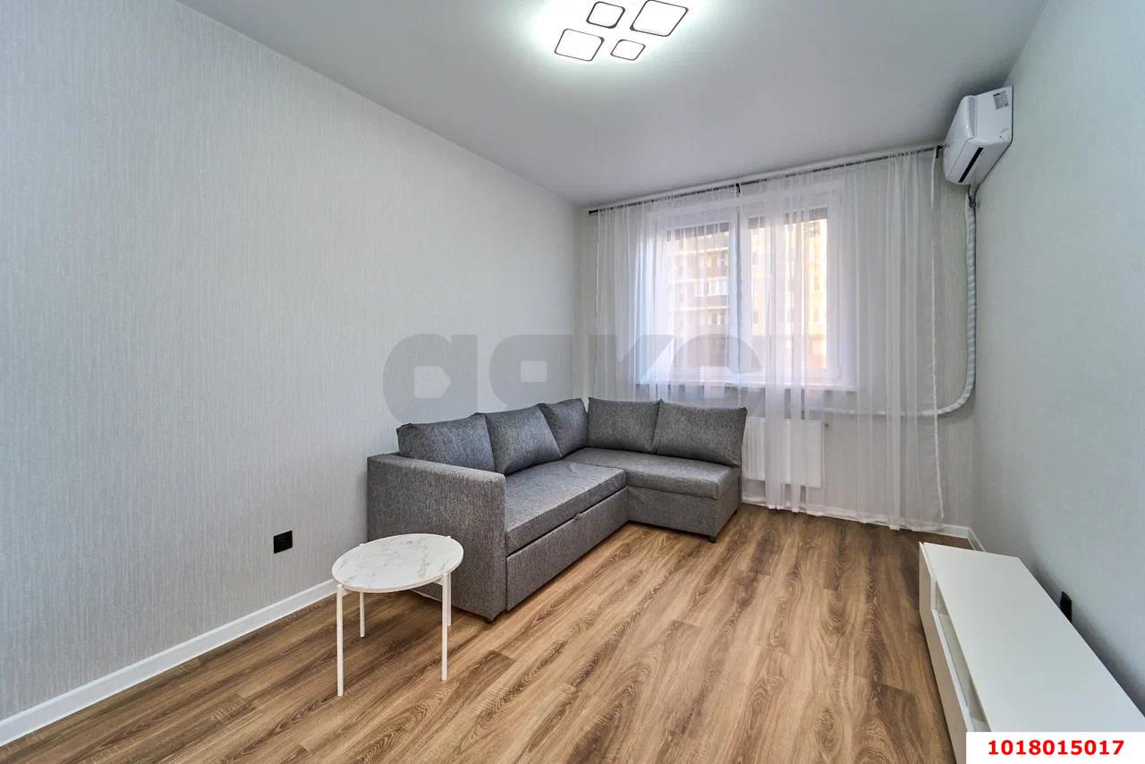 Фото №2: 1-комнатная квартира 38&nbsp;м², 3/16&nbsp;эт. - Краснодар, Прикубанский внутригородской округ, мкр. жилой комплекс Ракурс, ул. имени Героя Ростовского, 8к6