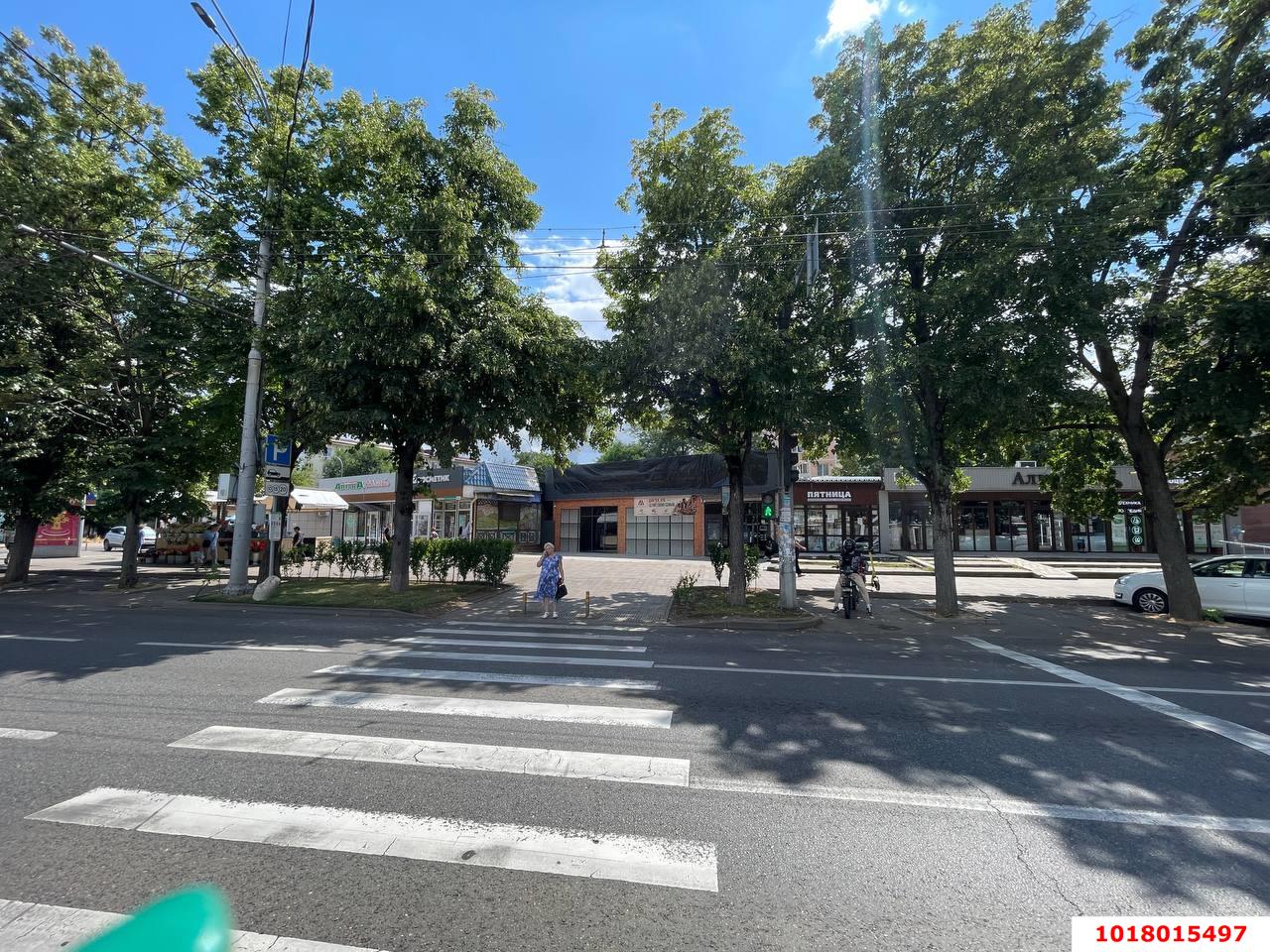 Фото №4: Отдельное здание 327&nbsp;м², 1/2&nbsp;эт. - Краснодар, Центральный внутригородской округ, мкр. Черёмушки, ул. Ставропольская, 252А