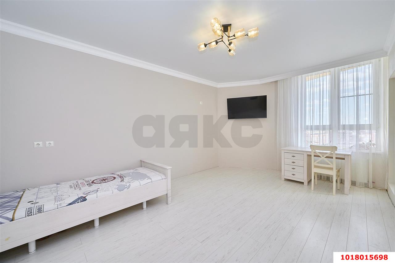 Фото №9: 2-комнатная квартира 65&nbsp;м², 22/24&nbsp;эт. - Краснодар, Кожзавод, ЖК Европейский, мкр. Западный внутригородской округ, ул. Кожевенная, 28