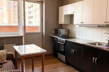 Фото №1: 1-комнатная квартира 41 м², 9/16 эт. - Краснодар, мкр. жилой комплекс Авиатор, ул. имени Валерия Гассия, 2